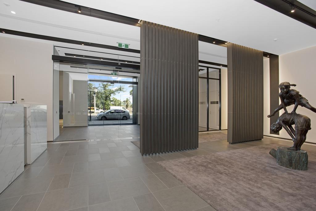 ☆ Heart Of St Kilda ☆ Infinity Pool+Parking+Wifi Apartment Melbourne Luaran gambar