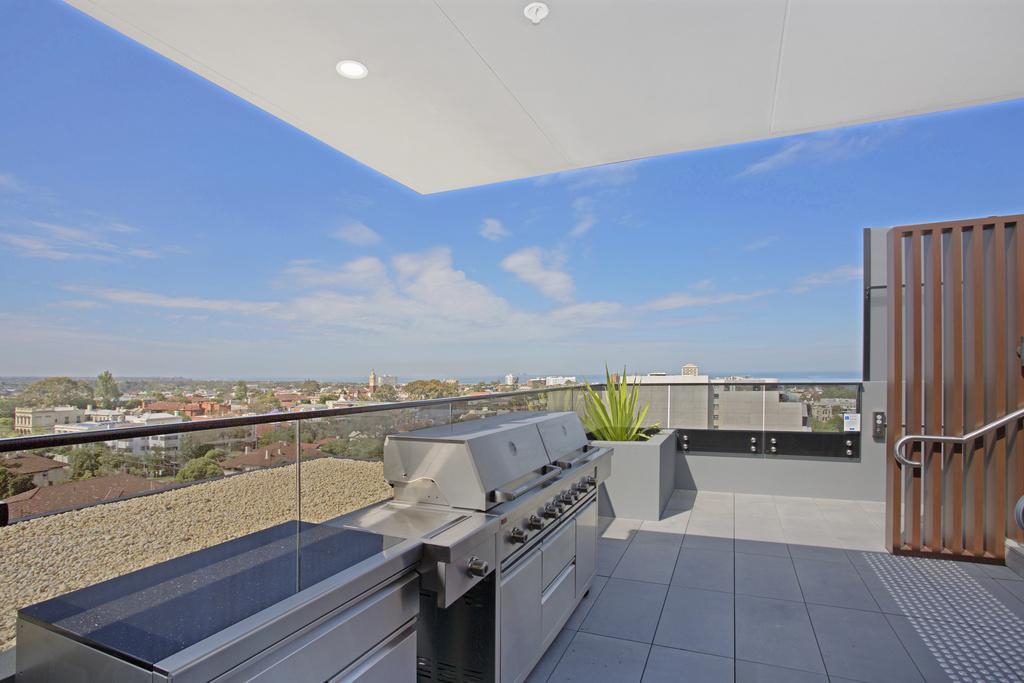 ☆ Heart Of St Kilda ☆ Infinity Pool+Parking+Wifi Apartment Melbourne Luaran gambar
